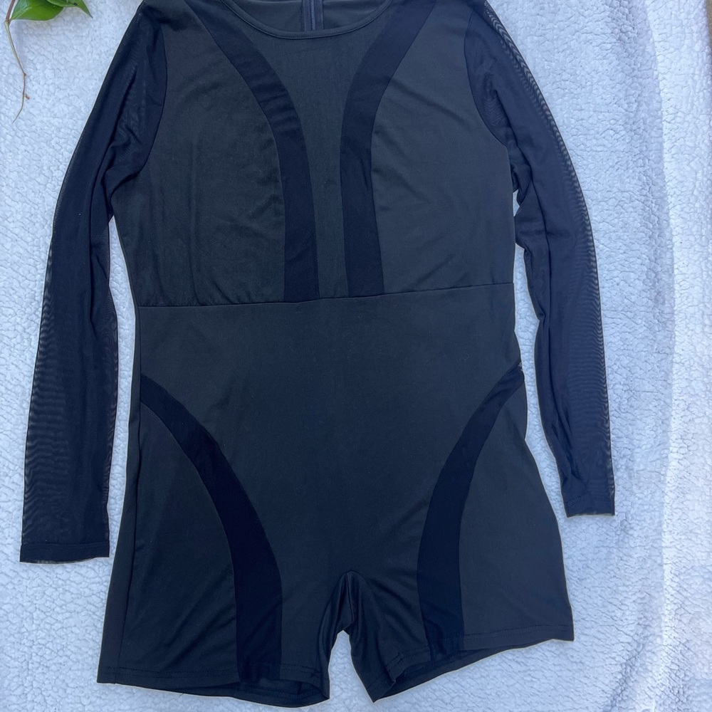 SHEIN Elegant Black Garment